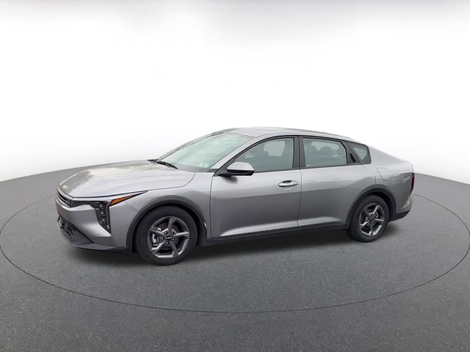 Used 2025 Kia K4 FWD image 8
