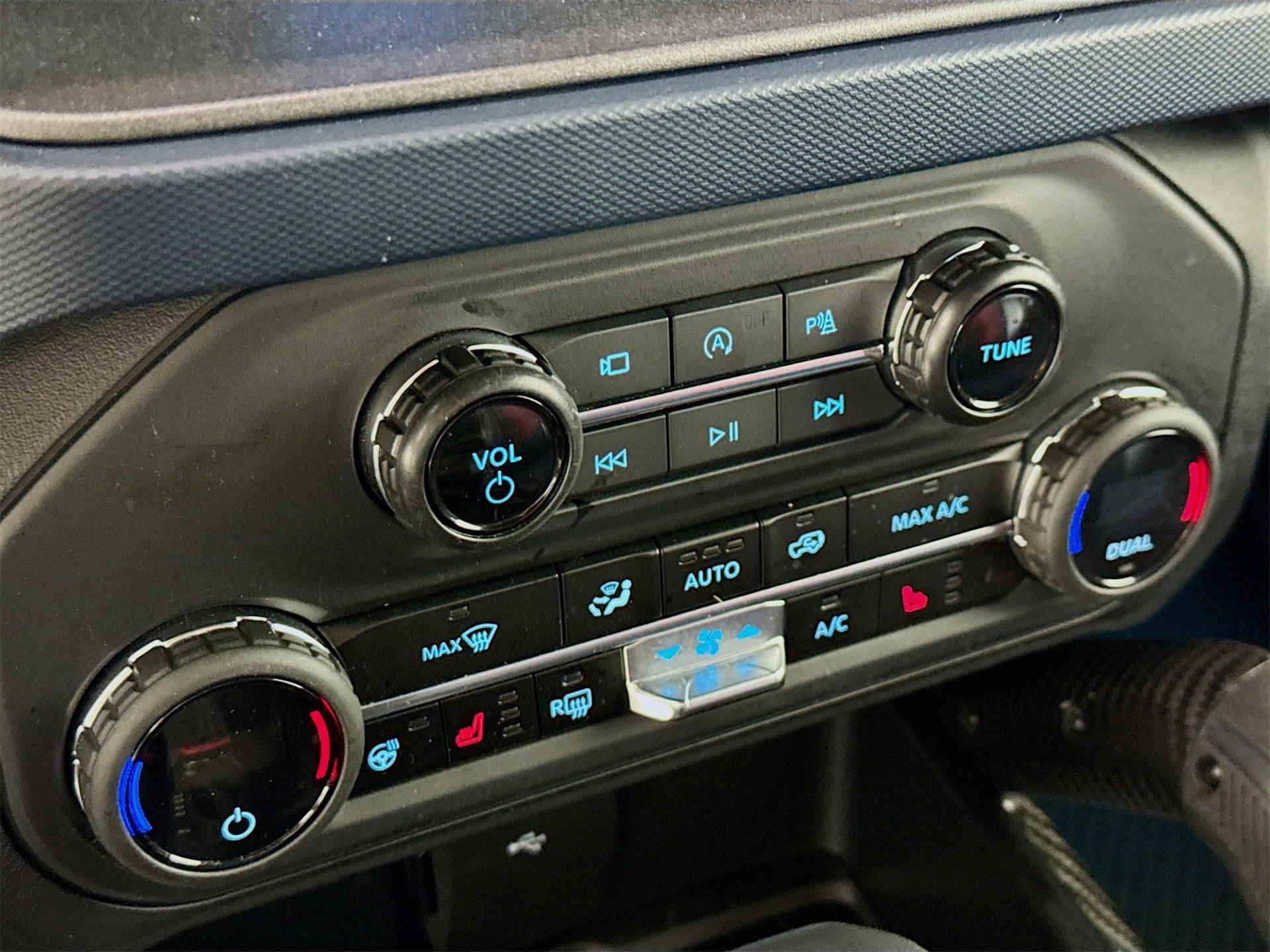 Used 2024 Ford Bronco Raptor w/ Interior Carbon Fiber Pack 6 image 17