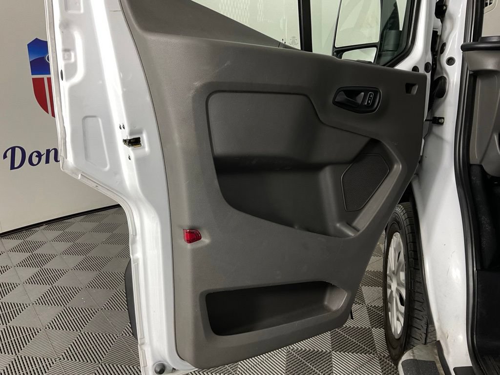 Used 2023 Ford Transit 250 Low Roof w/ Exterior Upgrade Package RWD image 12