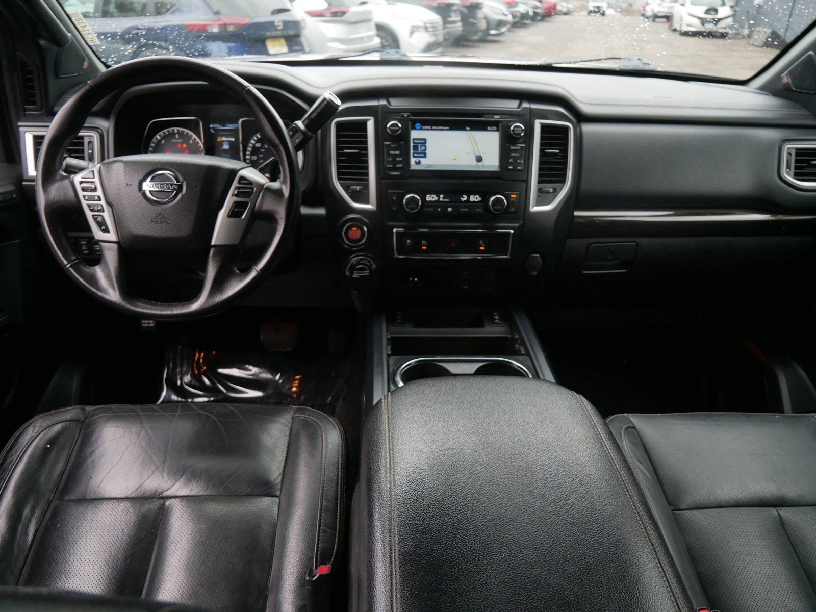 Used 2018 Nissan Titan SL w/ Midnight Edition image 16