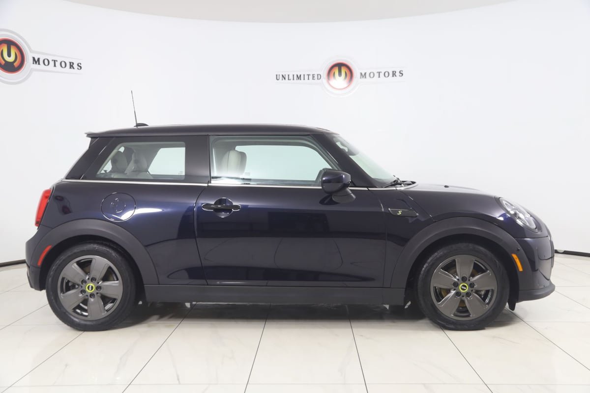 Used 2023 MINI Cooper SE FWD image 2