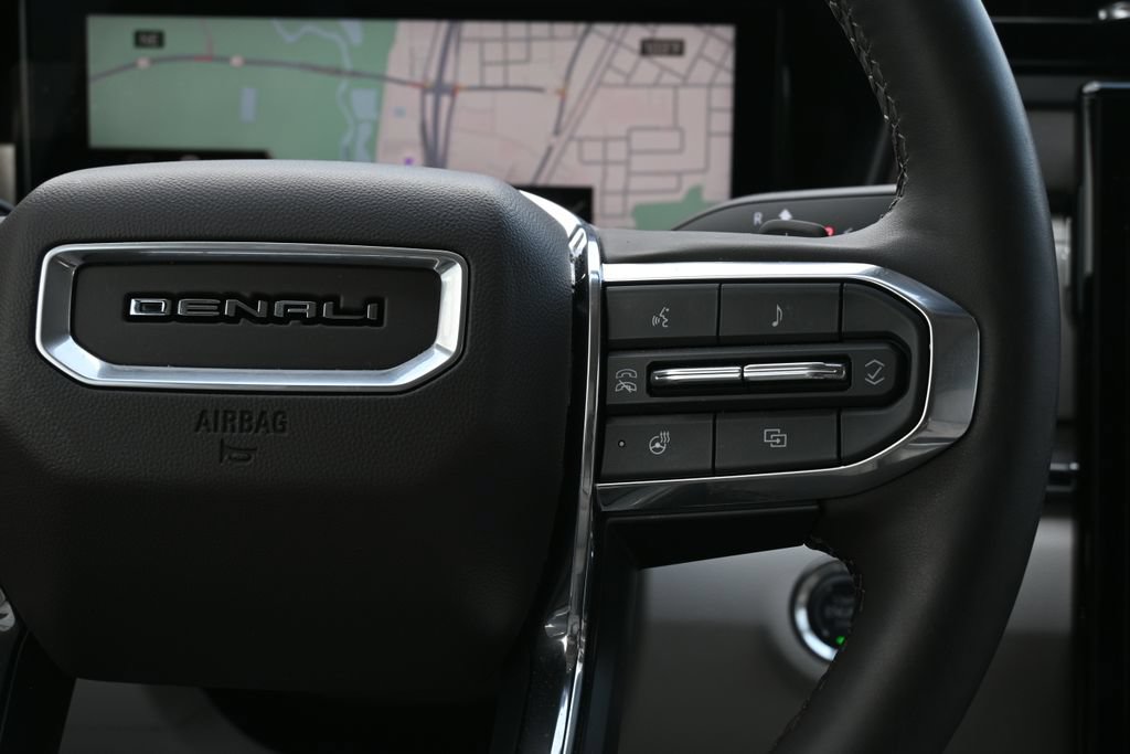 Used 2026 GMC Terrain Denali w/ LPO, Floor Liner Package AWD/4WD image 8