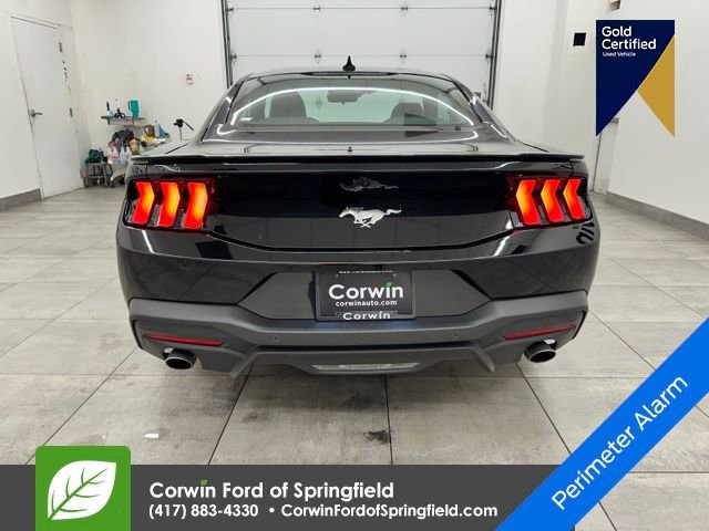Used 2026 Ford Mustang Premium image 5
