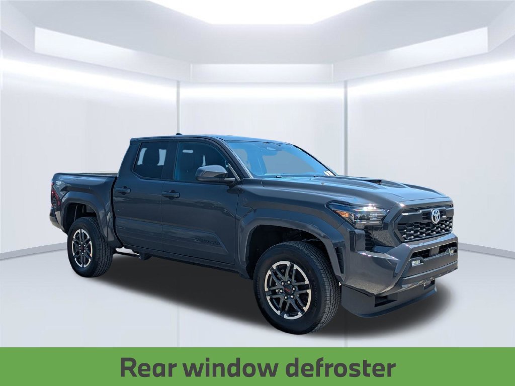 Used 2025 Toyota Tacoma TRD Sport AWD/4WD image 9