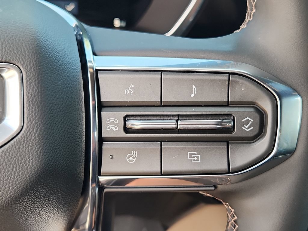 New 2026 GMC Canyon Denali AWD/4WD image 13