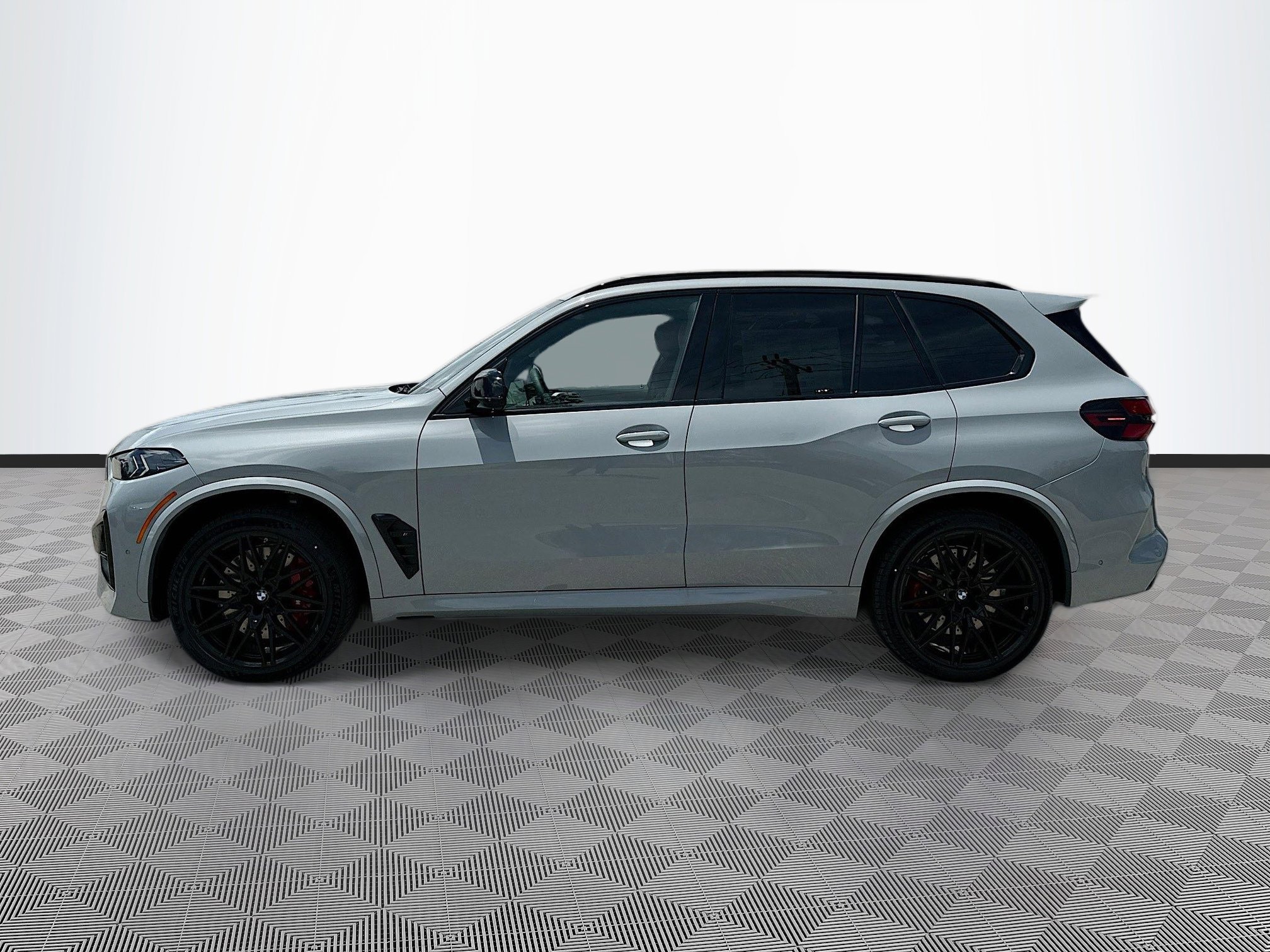New 2026 BMW X5 M Competition w/ Executive Package image 4