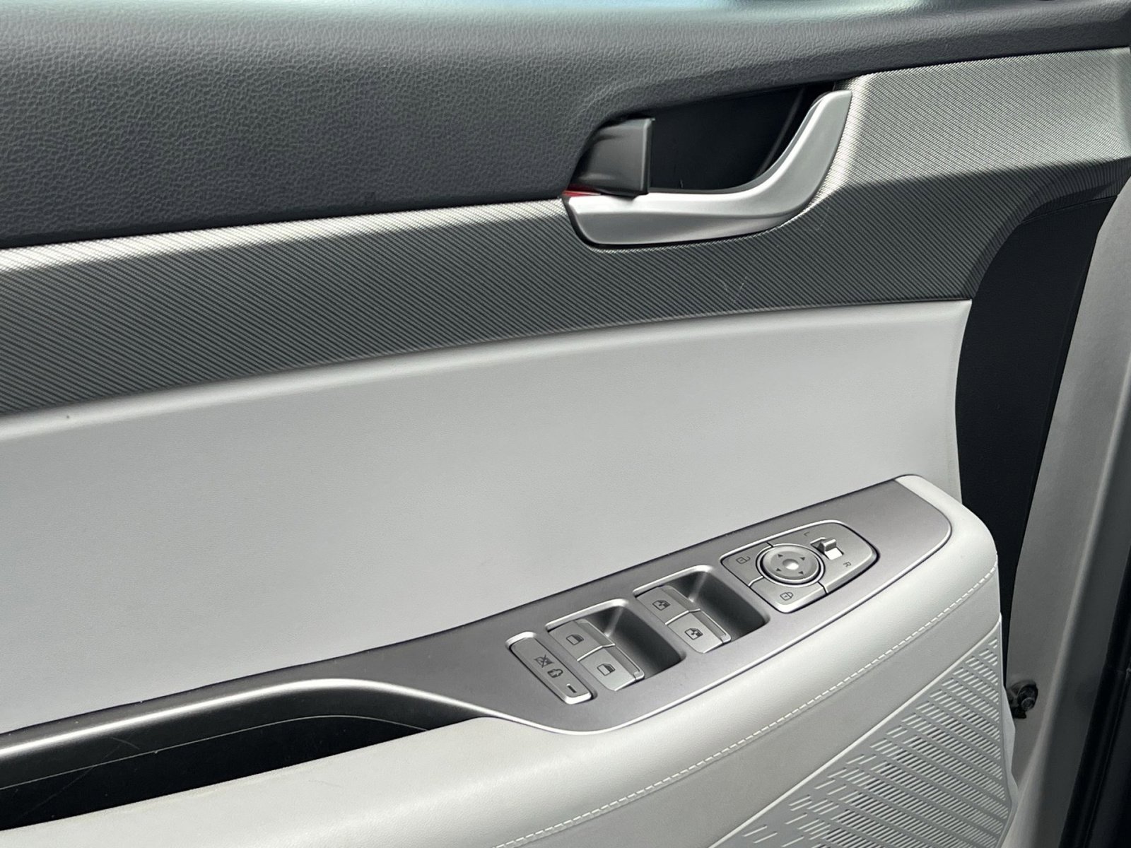 Used 2024 Hyundai Palisade SEL image 15