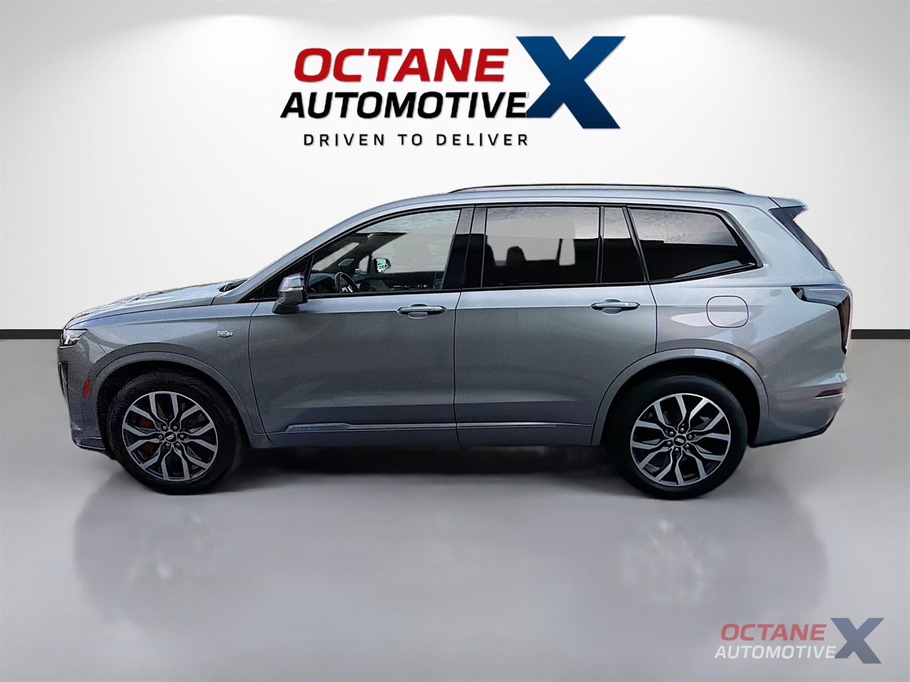 Used 2024 Cadillac XT6 Sport AWD/4WD image 4