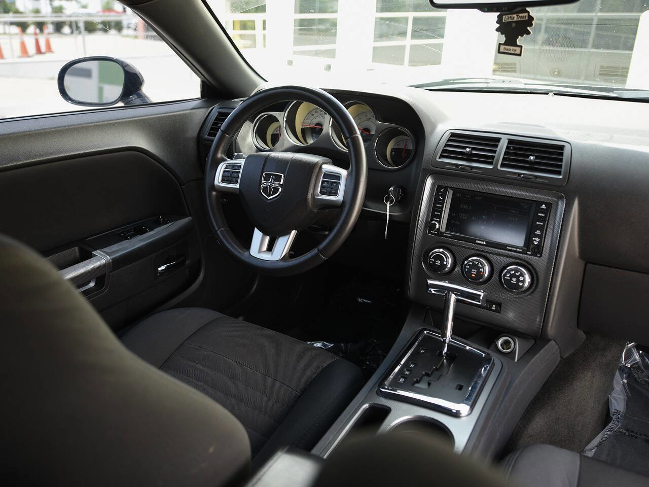 Used 2014 Dodge Challenger R/T w/ R/T Redline Group RWD image 14