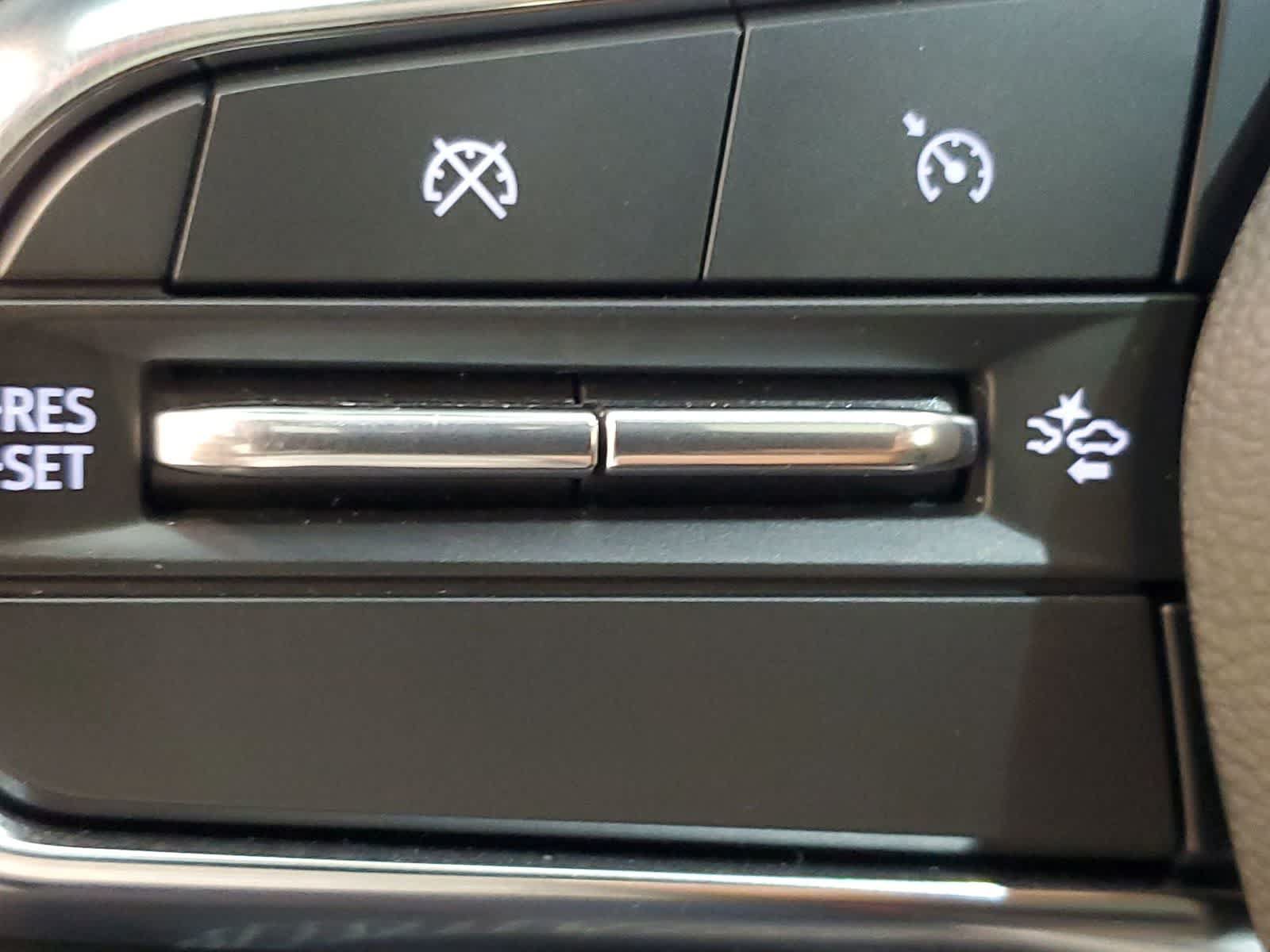 Certified 2025 Honda Prologue Touring image 35