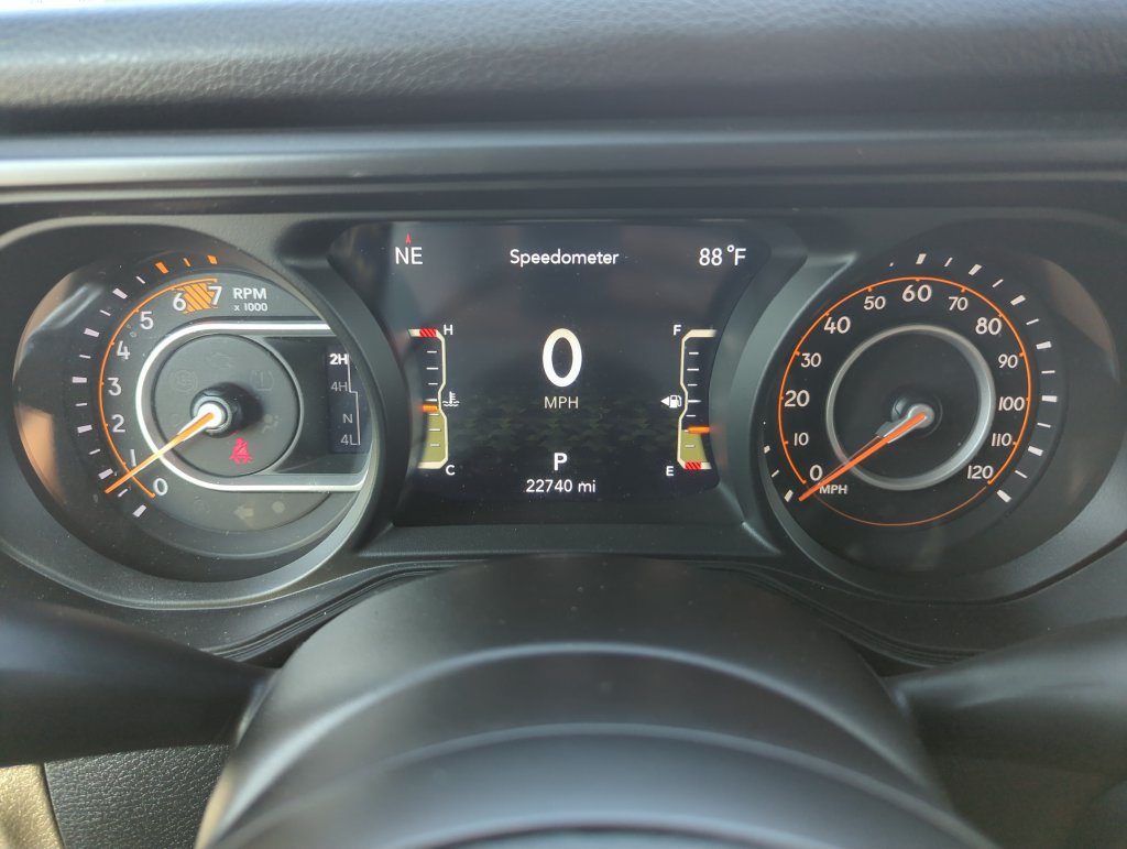 Used 2024 Jeep Wrangler Unlimited Sport AWD/4WD image 35