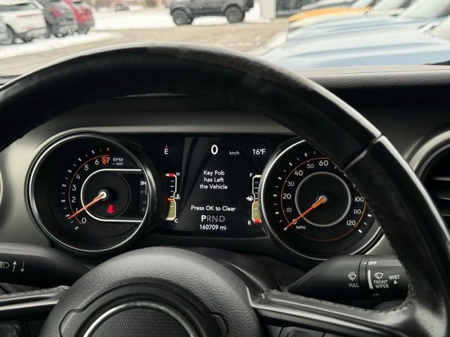 Used 2021 Jeep Gladiator Willys image 9