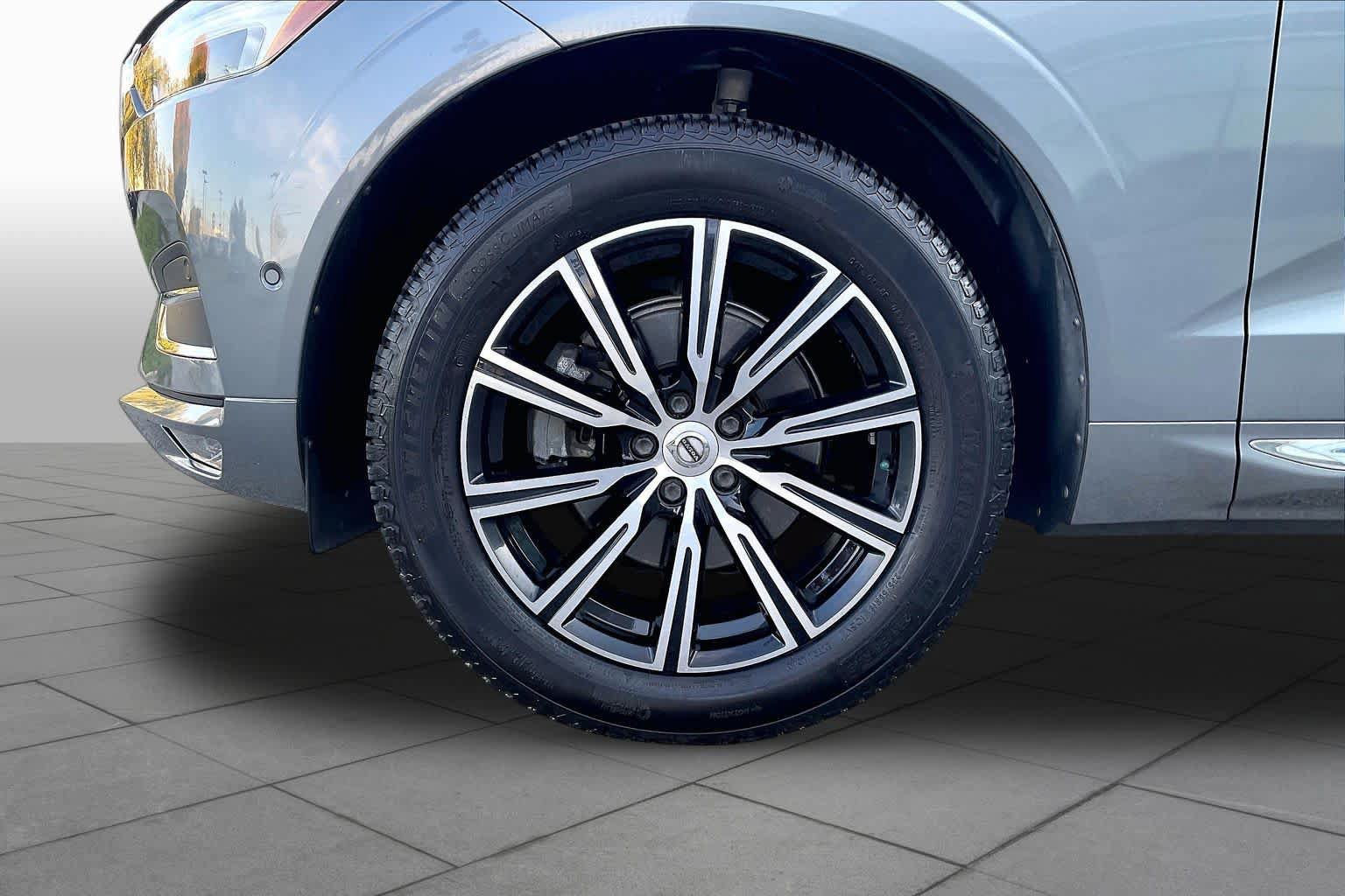 Used 2021 Volvo XC60 T5 Inscription w/ Protection Package AWD/4WD image 10