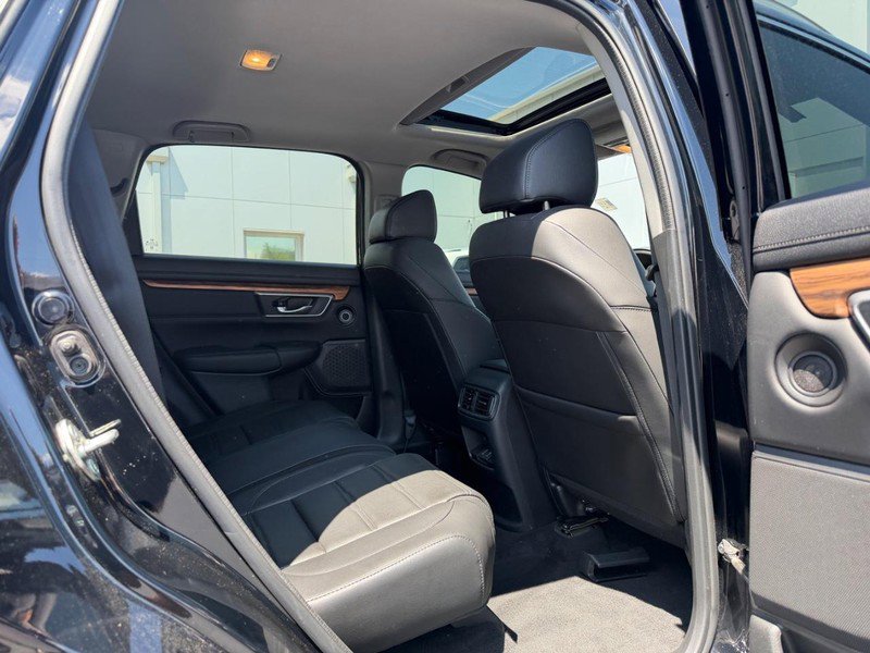 Used 2020 Honda CR-V Touring image 11