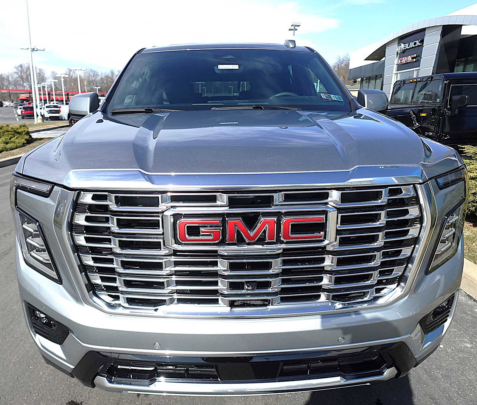 New 2026 GMC Yukon Denali w/ Denali Reserve Package image 7