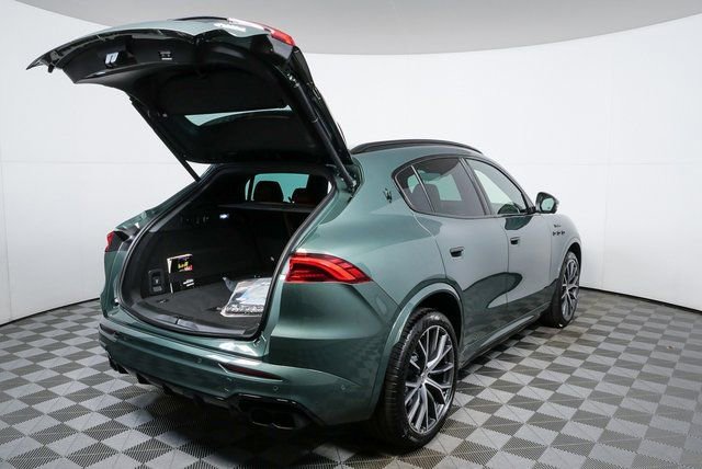 New 2026 Maserati Grecale Folgore AWD/4WD image 30