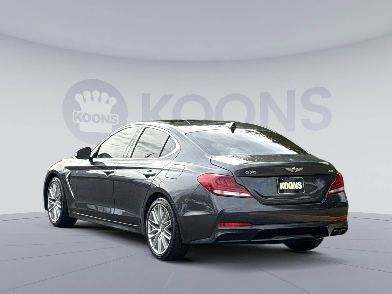 Used 2021 Genesis G70 2.0T w/ Elite Package image 4