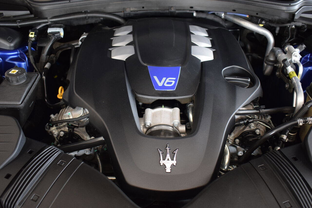 Used 2016 Maserati Ghibli S image 47