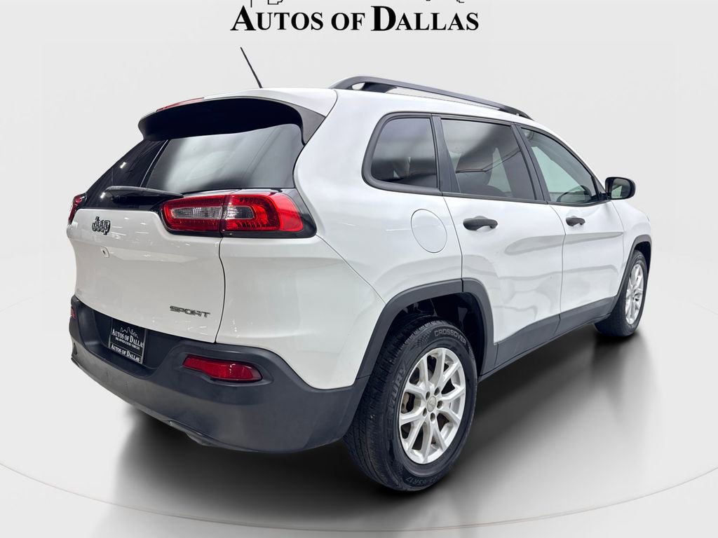 Used 2017 Jeep Cherokee Sport image 6