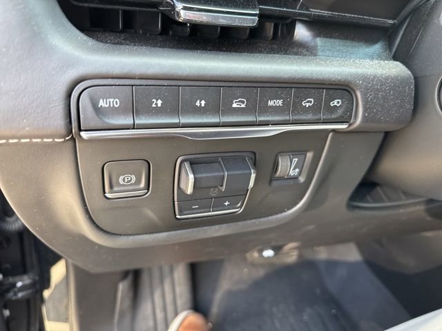 Used 2022 Cadillac Escalade Sport Platinum AWD/4WD image 13