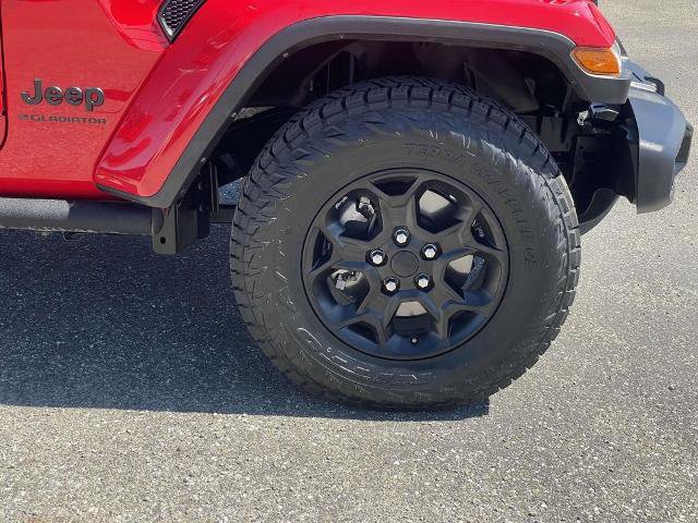 Used 2023 Jeep Gladiator Willys image 26
