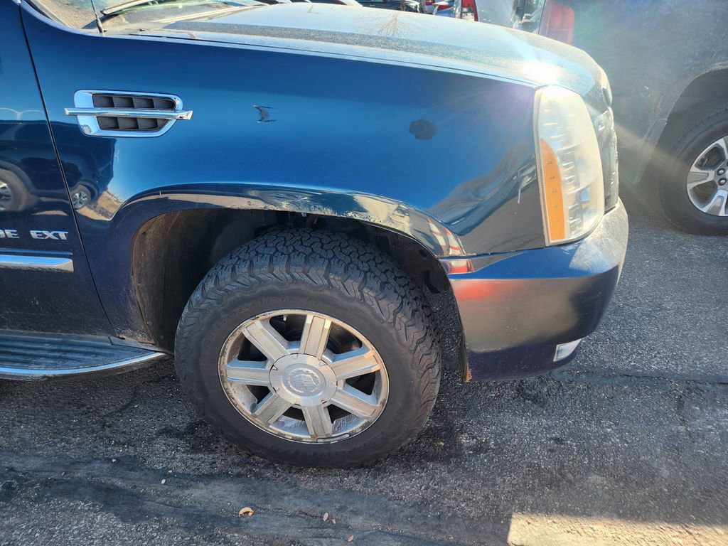 Used 2007 Cadillac Escalade EXT image 7