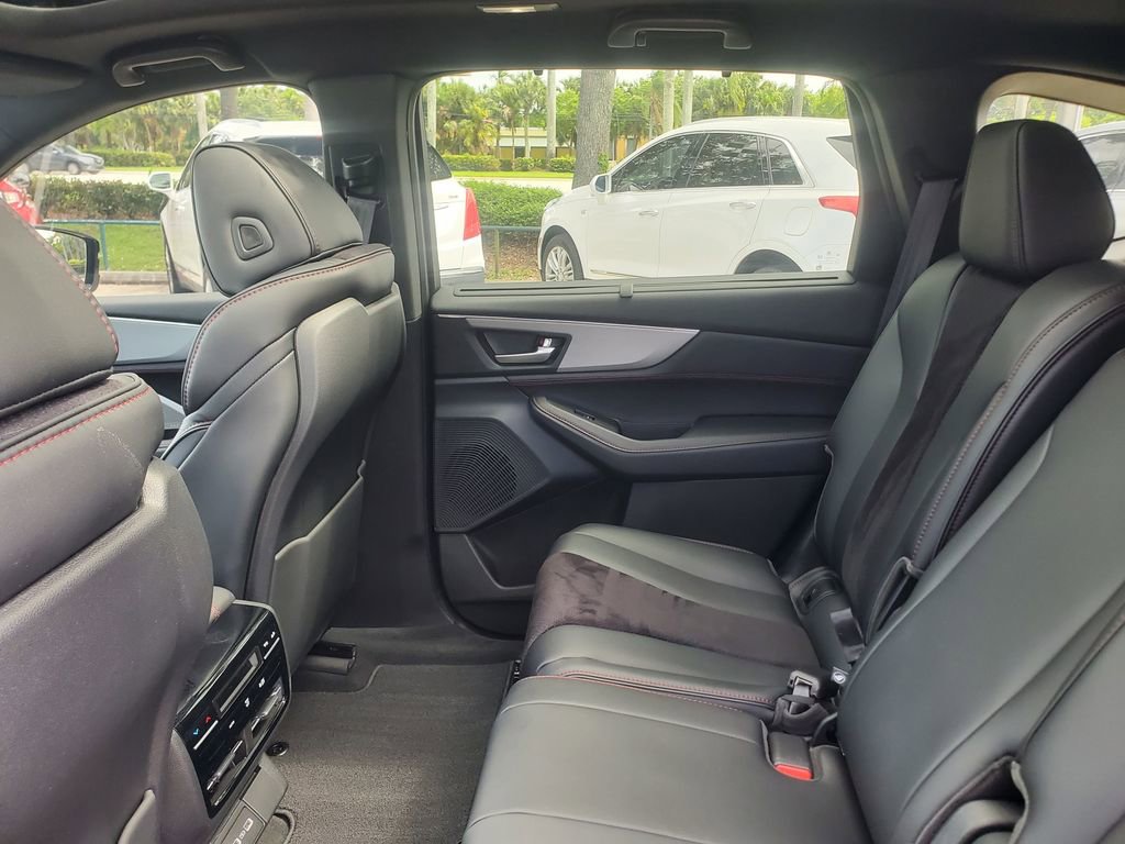 Used 2024 Acura MDX A-Spec AWD/4WD image 12