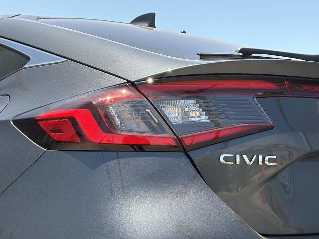 Used 2024 Honda Civic Sport Touring image 8