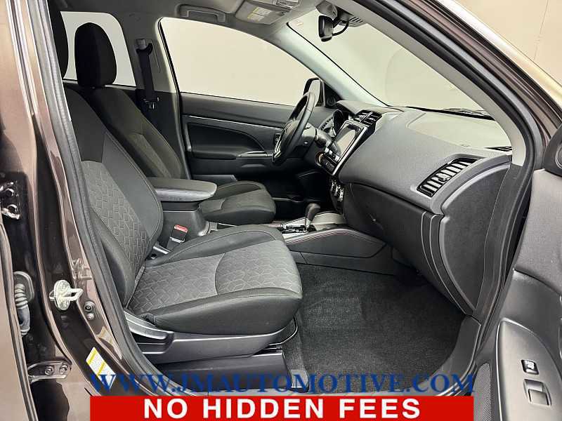 Used 2021 Mitsubishi Outlander Sport LE image 19