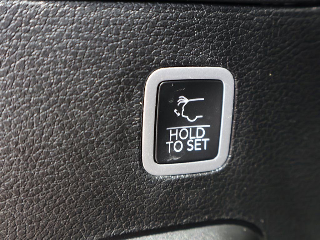 Used 2022 Jeep Wagoneer Series II w/ Premium Group I image 58