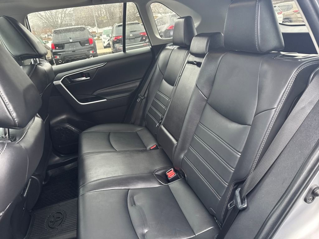 Used 2023 Toyota RAV4 XLE Premium image 35