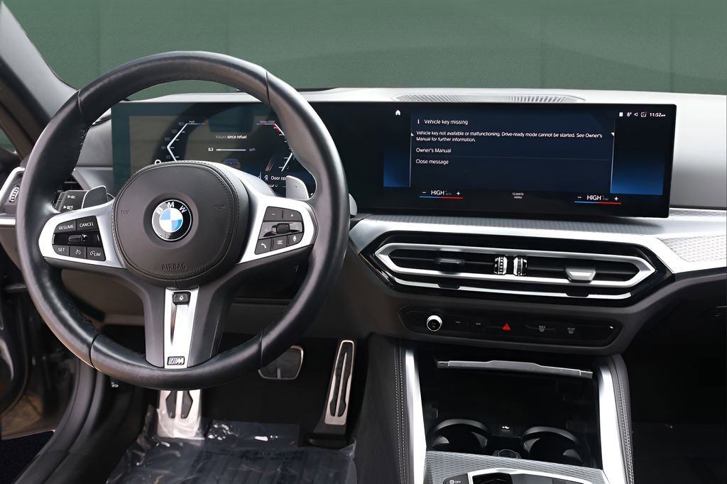 Used 2024 BMW 430i Coupe w/ M Sport Package RWD image 33