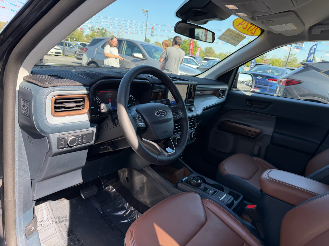 Used 2024 Ford Maverick Lariat w/ FX4 Off-Road Package image 13