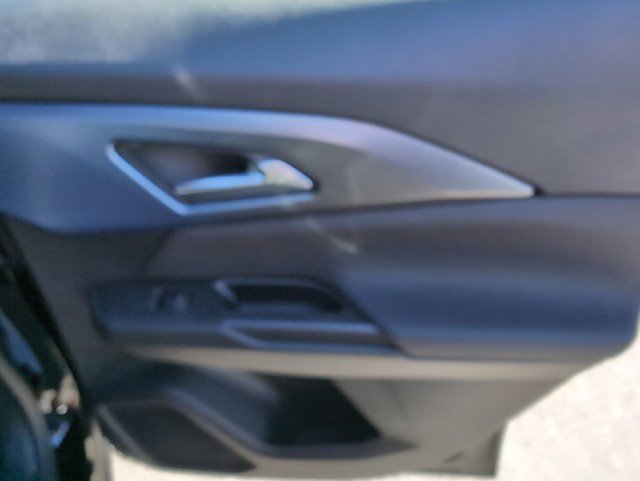 New 2026 Chevrolet Equinox EV LT image 15