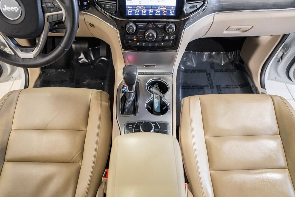 Used 2019 Jeep Grand Cherokee Limited AWD/4WD image 27