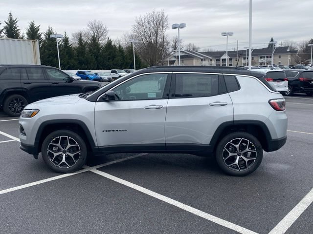 New 2026 Jeep Compass Limited AWD/4WD image 4