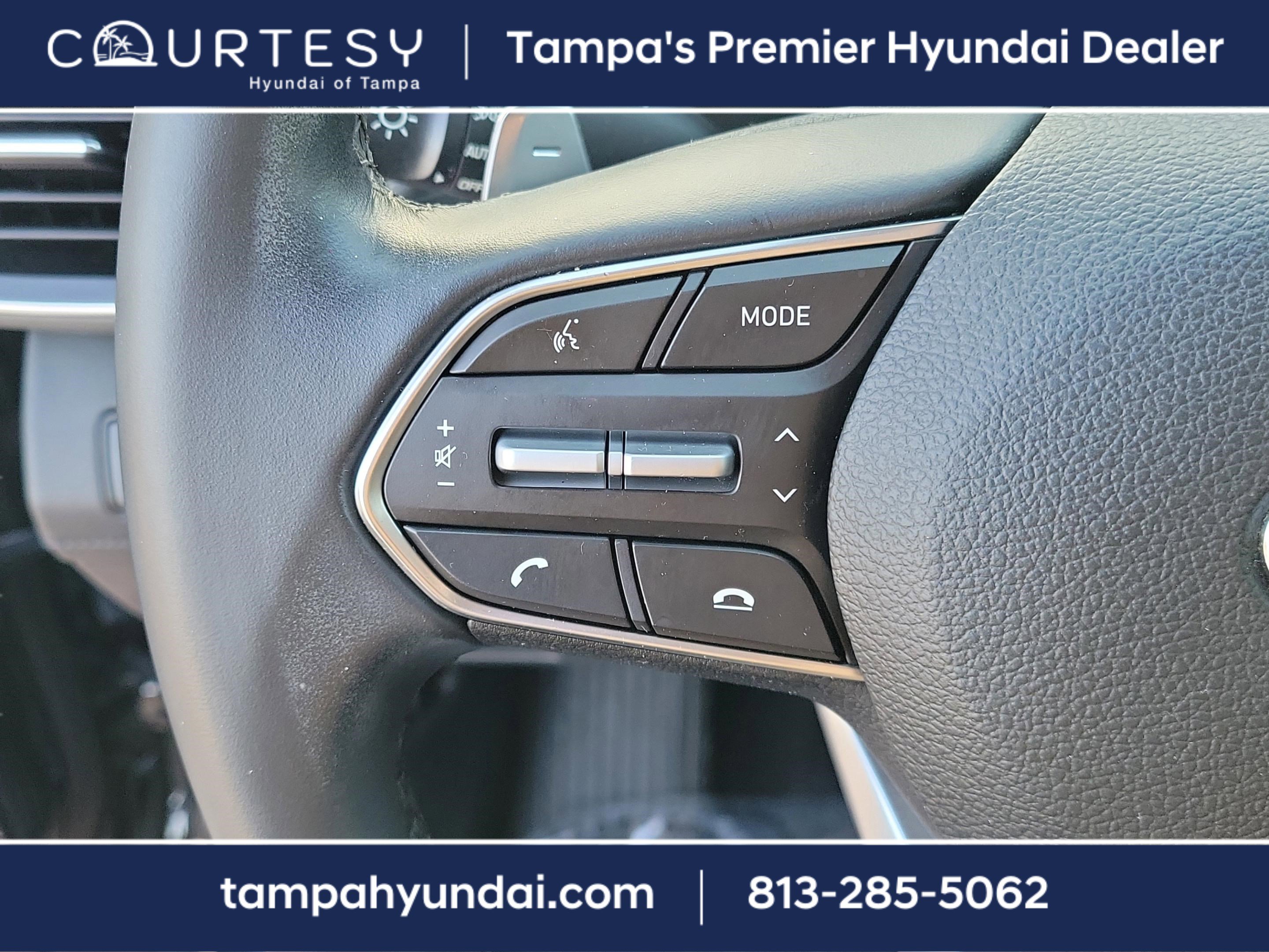 Certified 2023 Hyundai Santa Fe SEL w/ Premium Package image 28