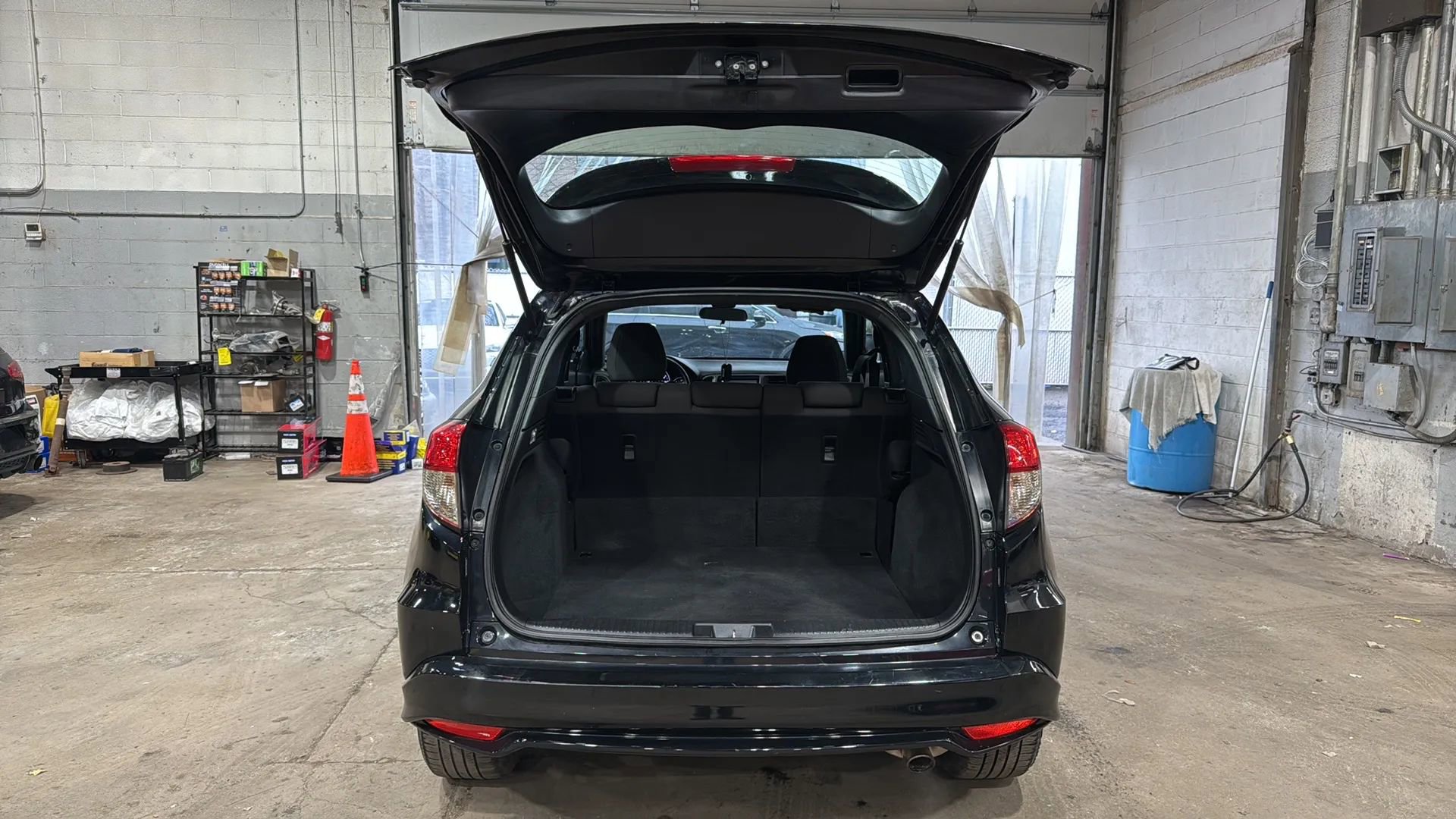 Used 2019 Honda HR-V Sport image 26