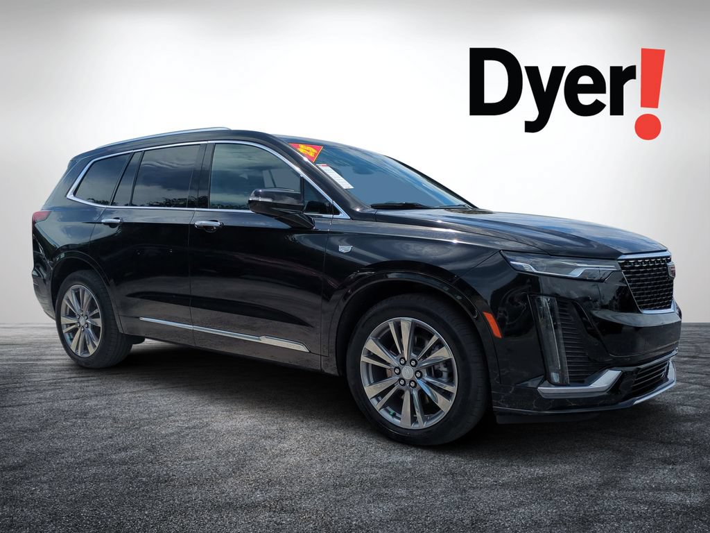 Used 2025 Cadillac XT6 Premium Luxury FWD image 1