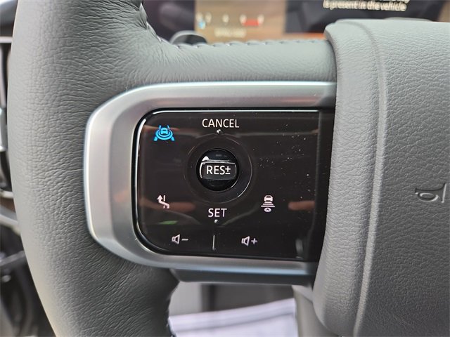 New 2026 Nissan Armada SL image 9