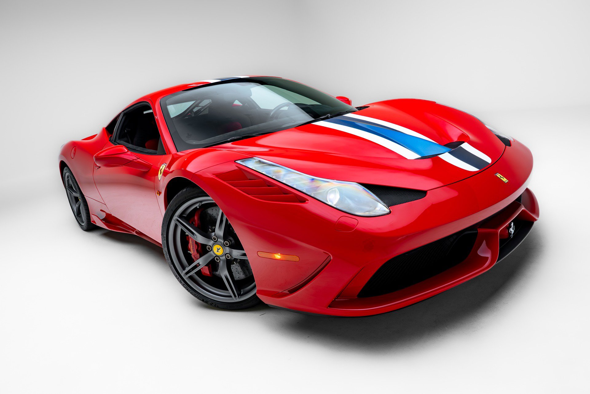 Used 2015 Ferrari 458 Speciale Coupe RWD image 29