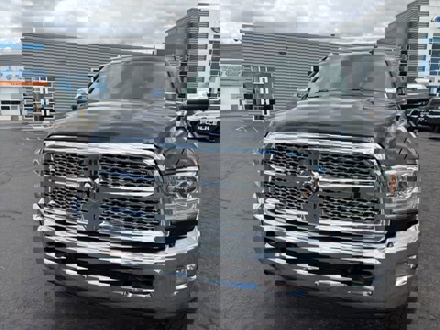 Used 2014 RAM 3500 Laramie w/ Cold Weather Group AWD/4WD image 16