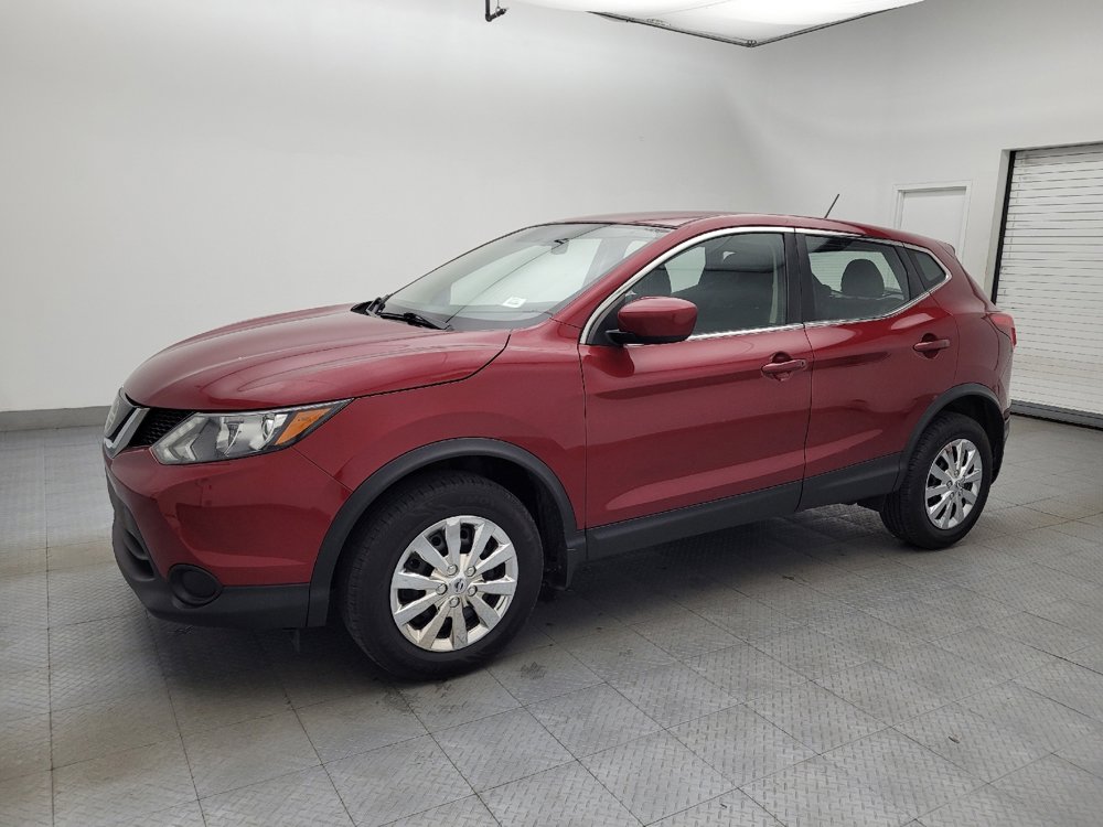 Used 2019 Nissan Rogue Sport S image 2