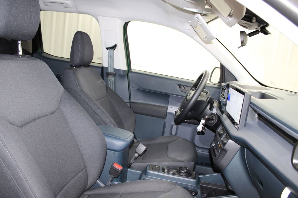 New 2025 Ford Maverick XL image 29