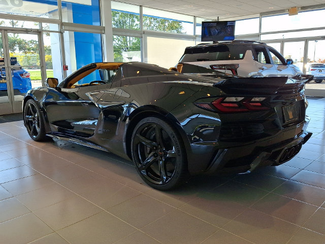 New 2027 Chevrolet Corvette Z06 RWD image 6