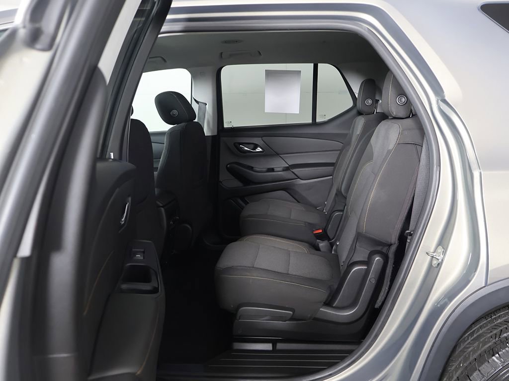 Used 2018 Chevrolet Traverse LT image 29