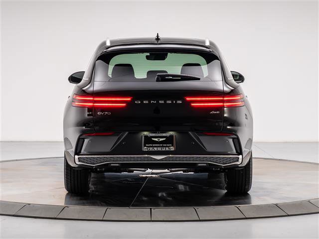 New 2026 Genesis GV70 2.5T Advanced image 4