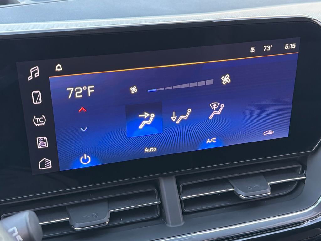 Used 2025 Chevrolet Trax RS w/ Driver Confidence Package image 7