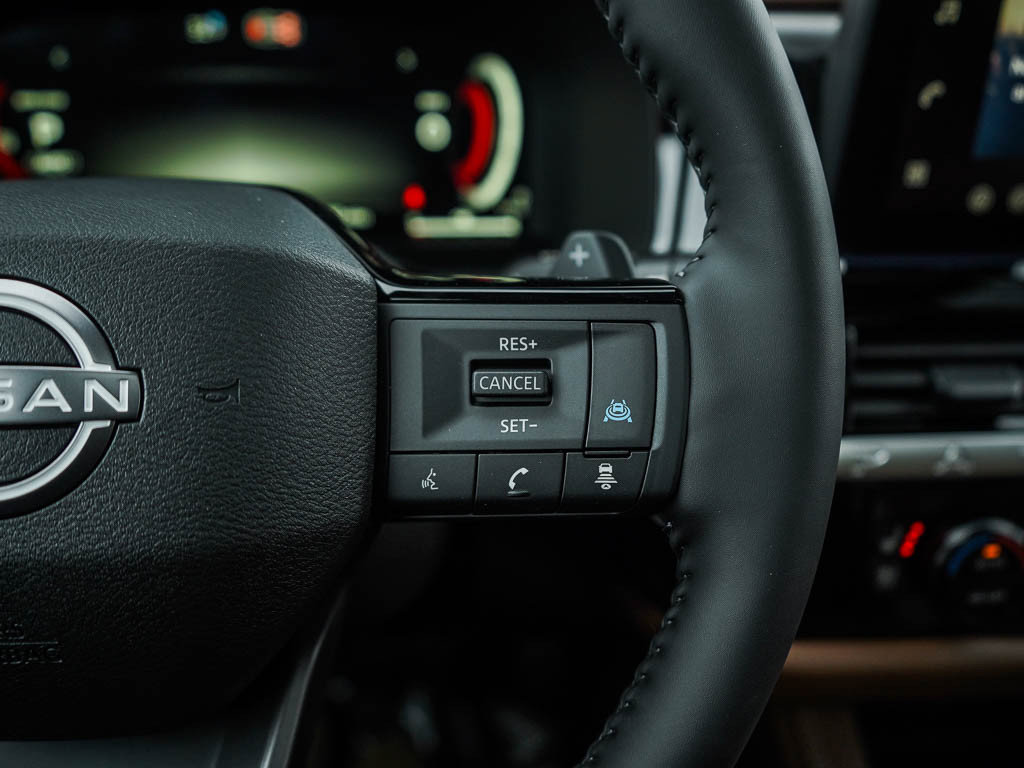 New 2026 Nissan Pathfinder Platinum AWD/4WD image 23