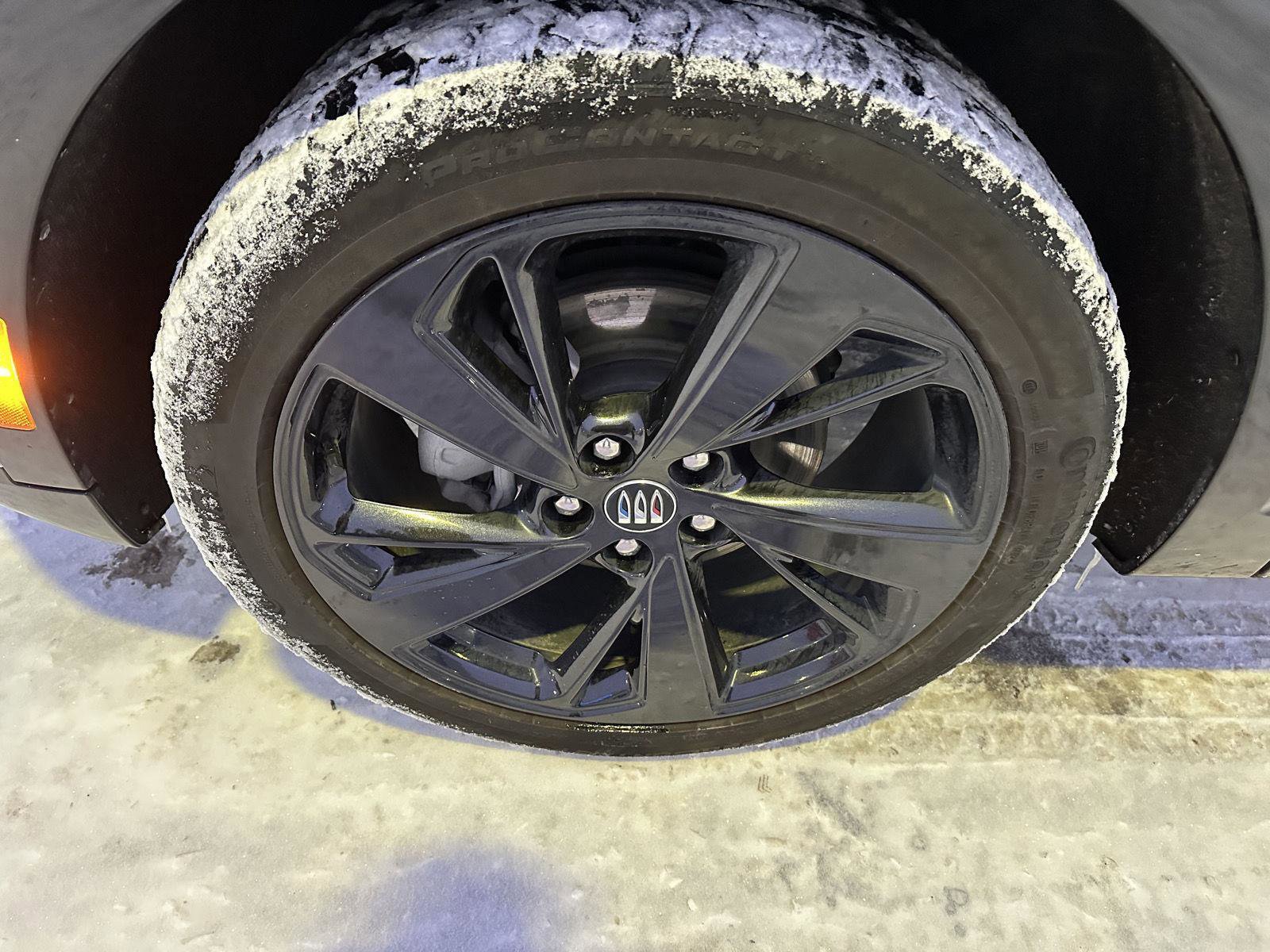 Used 2025 Buick Envision Sport Touring image 13